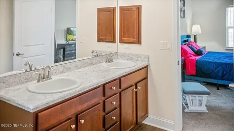 7332 Zain Michael Lane Jacksonville FL 32222