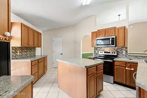 3387 Guernsey Court Jacksonville FL 32226