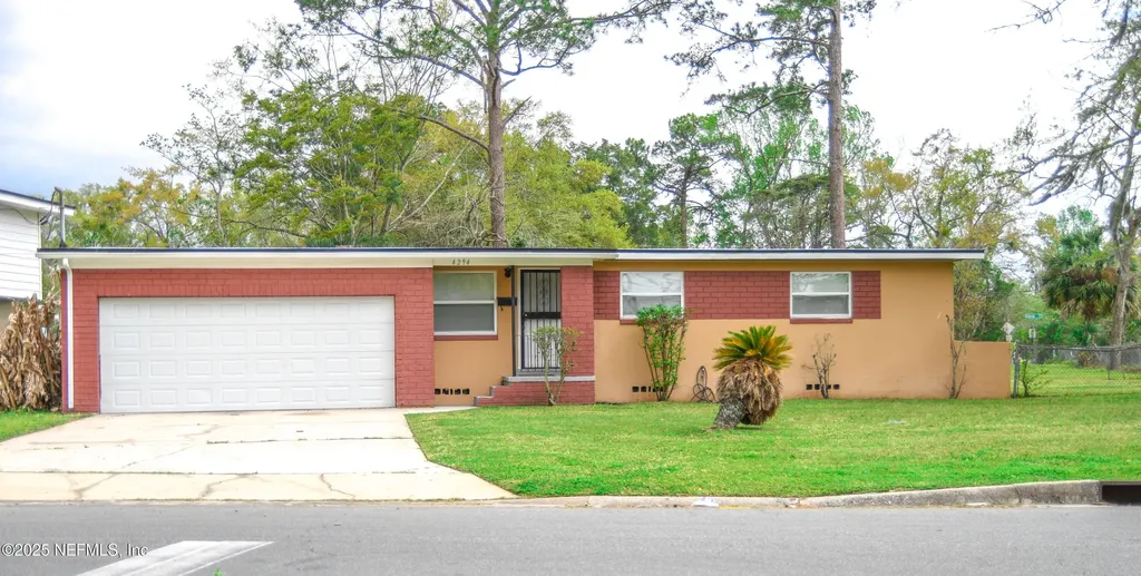 4294 Katanga Drive N Jacksonville FL 32209
