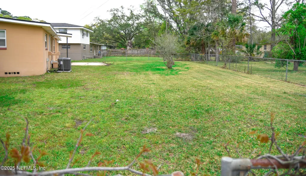 4294 Katanga Drive N Jacksonville FL 32209