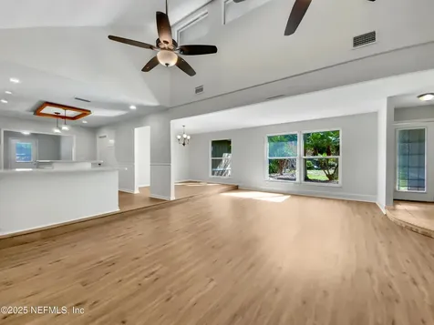 12158 Blackfoot Court Jacksonville FL 32223