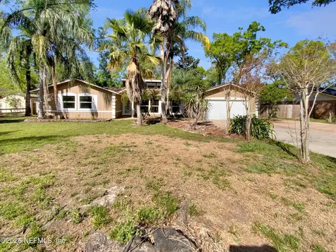 12158 Blackfoot Court Jacksonville FL 32223