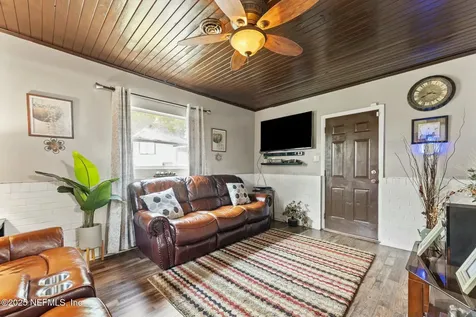 2712 Gaillardia Road Jacksonville FL 32211