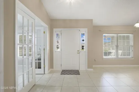 2377 Cool Springs Drive N Jacksonville FL 32246