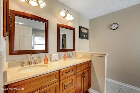 2377 Cool Springs Drive N Jacksonville FL 32246