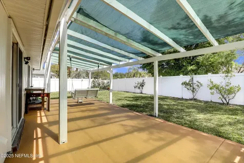 2377 Cool Springs Drive N Jacksonville FL 32246