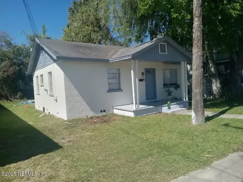 118 N 10th Street Palatka FL 32177