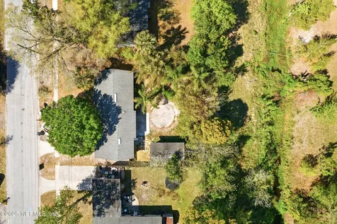 1945 Indies Drive E Jacksonville FL 32246