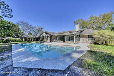 3758 Helicon Drive Jacksonville FL 32223