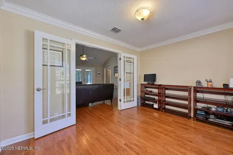3758 Helicon Drive Jacksonville FL 32223