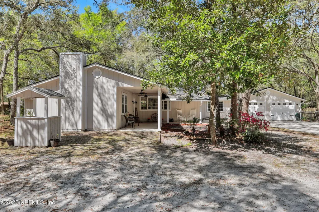 4268 Chokeberry Road Middleburg FL 32068