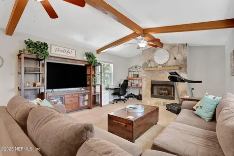 4268 Chokeberry Road Middleburg FL 32068