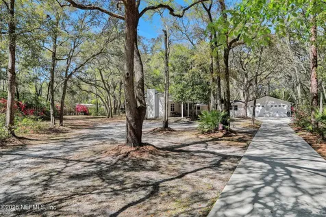 4268 Chokeberry Road Middleburg FL 32068