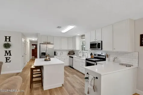 4268 Chokeberry Road Middleburg FL 32068