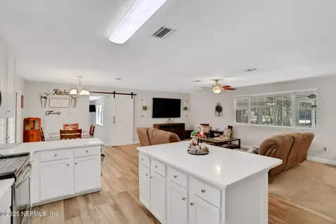 4268 Chokeberry Road Middleburg FL 32068