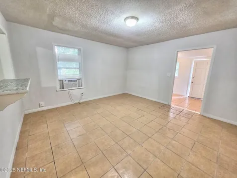 1991 W 4th Street Jacksonville FL 32209