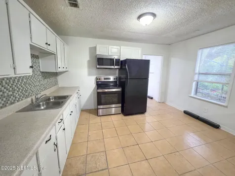 1991 W 4th Street Jacksonville FL 32209