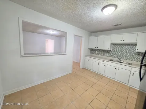 1991 W 4th Street Jacksonville FL 32209
