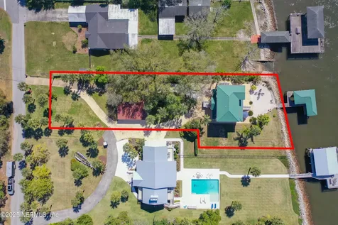 8812 Mckenna Drive Jacksonville FL 32226