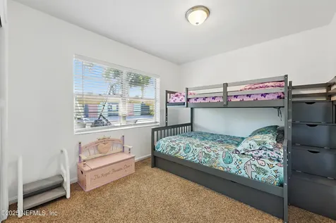 6024 Robbins Circle S Jacksonville FL 32211