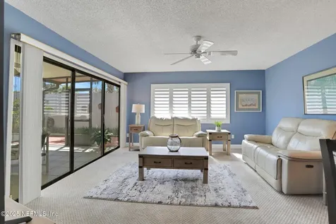 7838 Baymeadows Circle W Jacksonville FL 32256