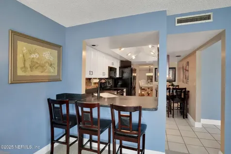 7838 Baymeadows Circle W Jacksonville FL 32256