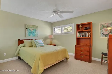 7838 Baymeadows Circle W Jacksonville FL 32256