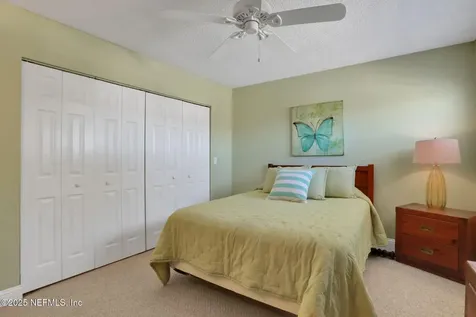7838 Baymeadows Circle W Jacksonville FL 32256