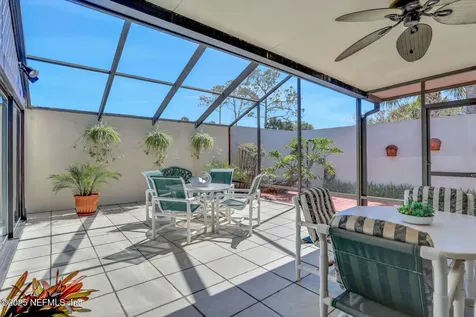 7838 Baymeadows Circle W Jacksonville FL 32256
