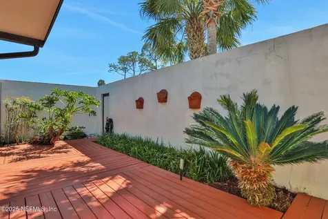 7838 Baymeadows Circle W Jacksonville FL 32256