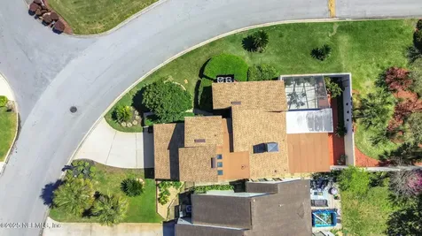 7838 Baymeadows Circle W Jacksonville FL 32256