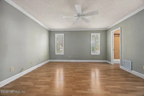 335 Garden Lane Atlantic Beach FL 32233