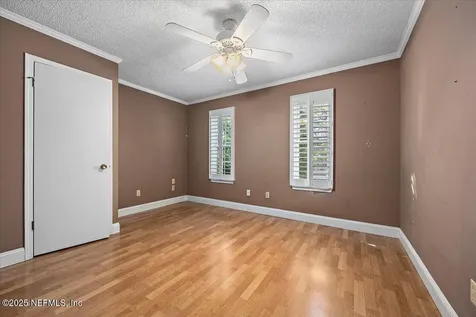 335 Garden Lane Atlantic Beach FL 32233