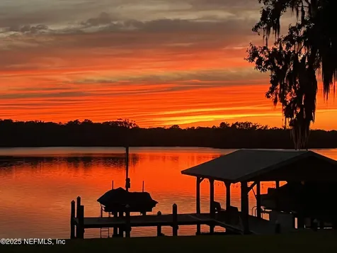 343 E Buffalo Bluff Road Satsuma FL 32189