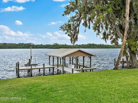 343 E Buffalo Bluff Road Satsuma FL 32189