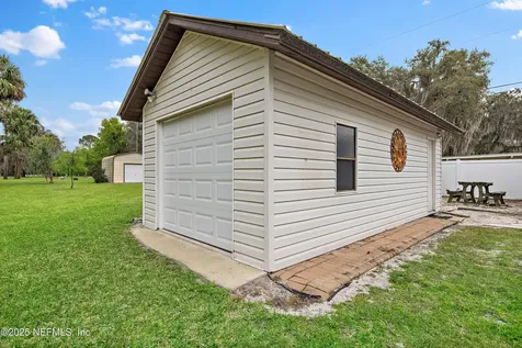 343 E Buffalo Bluff Road Satsuma FL 32189