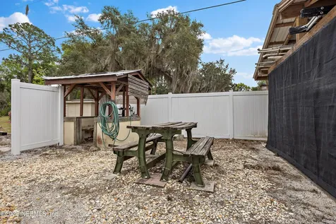 343 E Buffalo Bluff Road Satsuma FL 32189