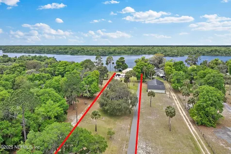 343 E Buffalo Bluff Road Satsuma FL 32189