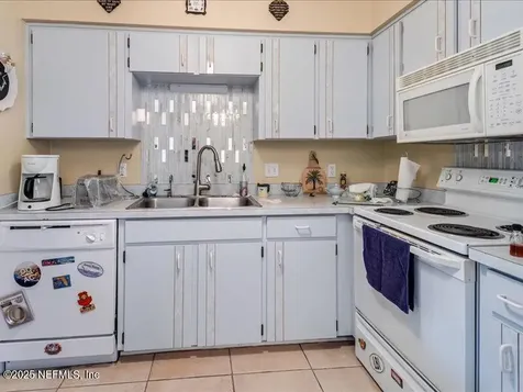 30 Riviera Drive Palm Coast FL 32164