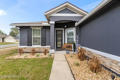 2385 Christi Lakes Court Jacksonville FL 32221