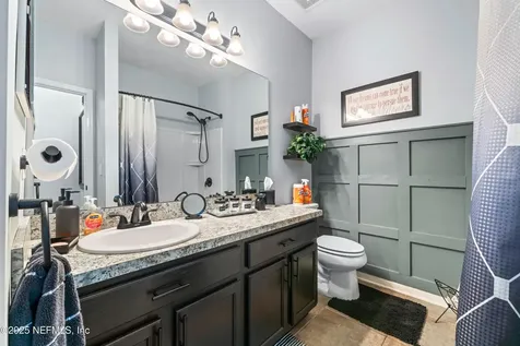 2385 Christi Lakes Court Jacksonville FL 32221