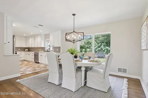 4333 Silverwood Lane Jacksonville FL 32207