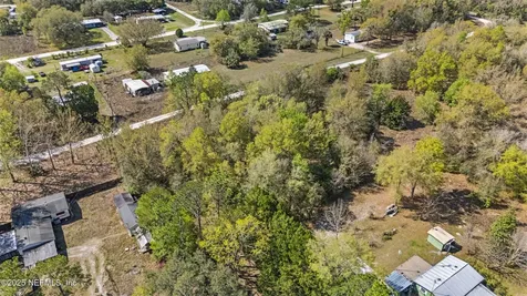 124 Ambrose Avenue Satsuma FL 32189