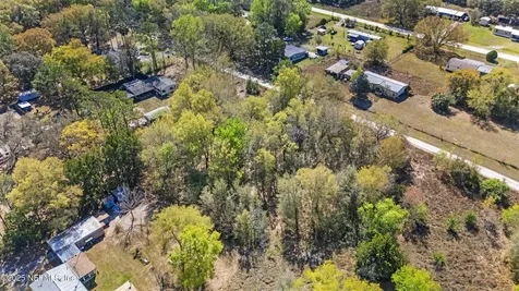 124 Ambrose Avenue Satsuma FL 32189