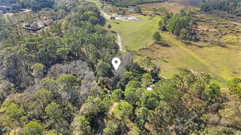 107 Joy Avenue Interlachen FL 32148