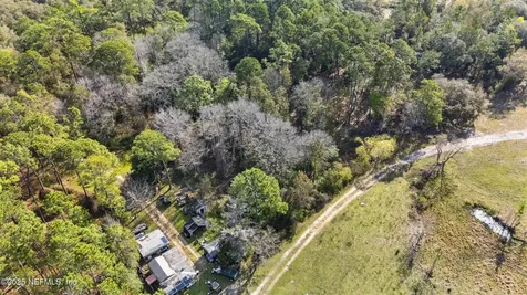 107 Joy Avenue Interlachen FL 32148