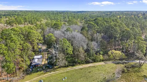 107 Joy Avenue Interlachen FL 32148