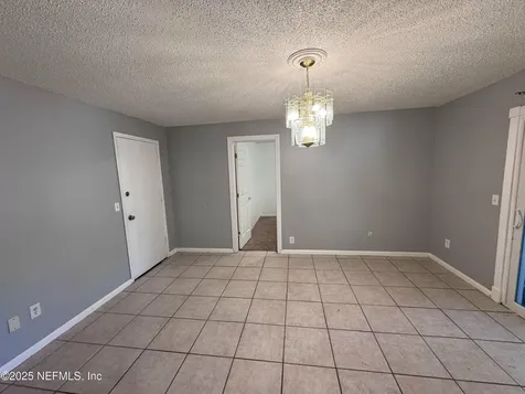2526 Bremen Court Jacksonville FL 32216