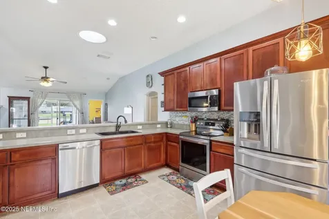 2448 Royal Pointe Drive Green Cove Springs FL 32043
