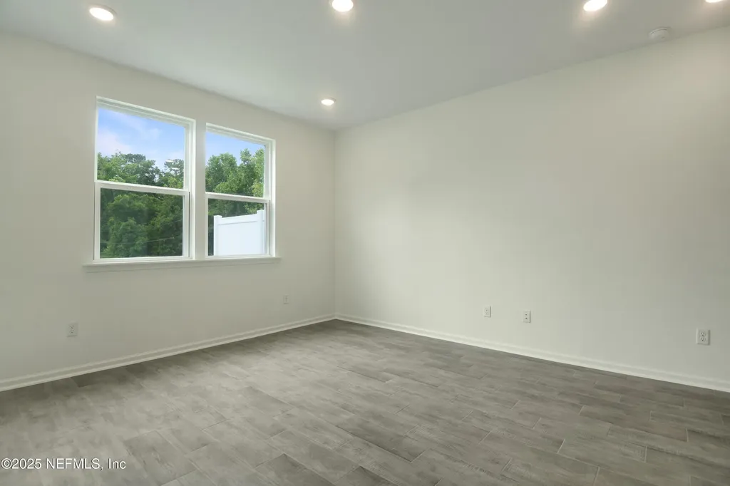6030 Oracle Court Jacksonville FL 32205